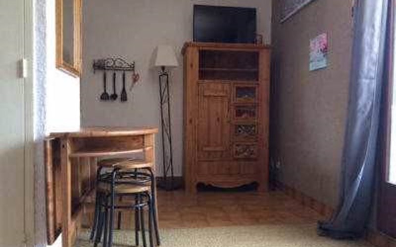 Mini studio 3 personnes Villaret 2 150 Location Mini studio 3 personnes Villaret 2 150 à RISOUL