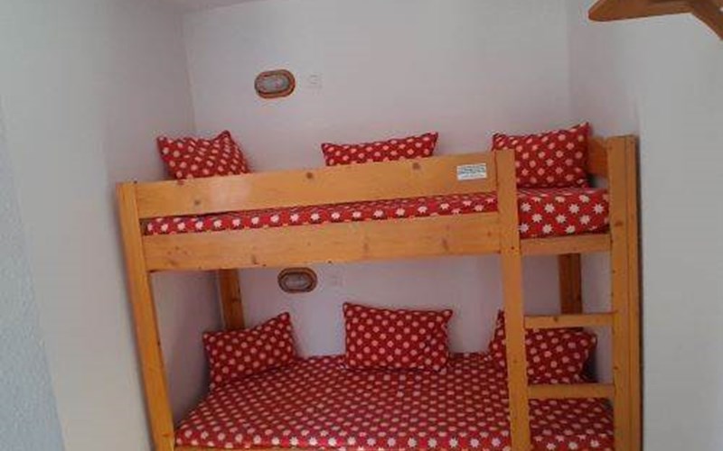 2 appartements  de 6 personnes face à face Altaïr 30 et 31 Location 2 appartements  de 6 personnes face à face Altaïr 30 et 31 à RISOUL