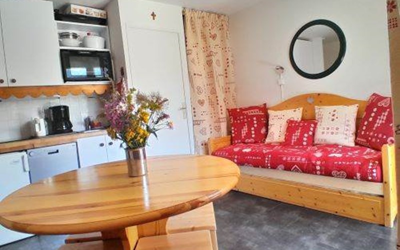 2 appartements  de 6 personnes face à face Altaïr 30 et 31 Location 2 appartements  de 6 personnes face à face Altaïr 30 et 31 à RISOUL