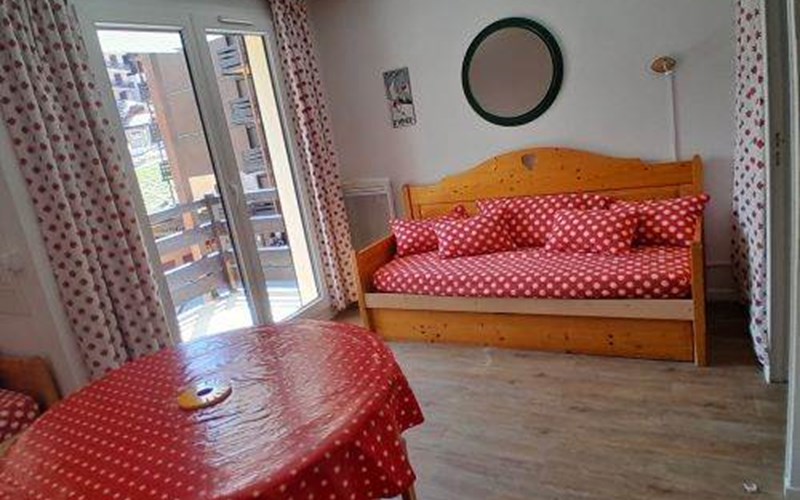 2 appartements  de 6 personnes face à face Altaïr 30 et 31 Location 2 appartements  de 6 personnes face à face Altaïr 30 et 31 à RISOUL