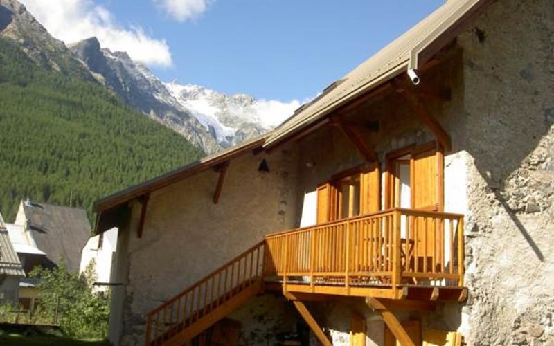 Gîtes de France N°10453 (La Feunière) Location Gîtes de France N°10453 (La Feunière) à LE MONETIER LES BAINS