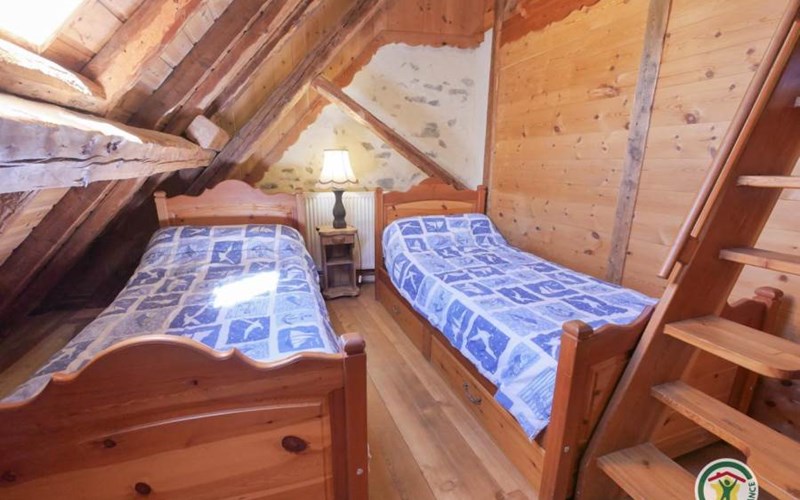 Gîtes de France N°10803 (Le Galetas) Location Gîtes de France N°10803 (Le Galetas) à ST CHAFFREY