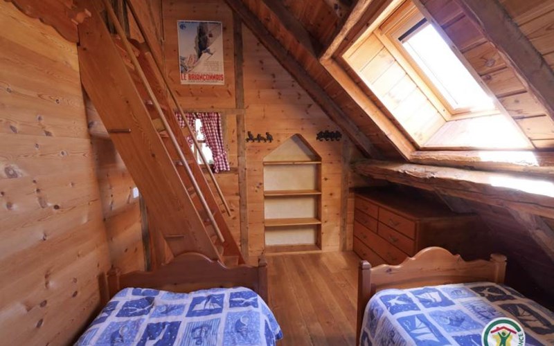 Gîtes de France N°10803 (Le Galetas) Location Gîtes de France N°10803 (Le Galetas) à ST CHAFFREY