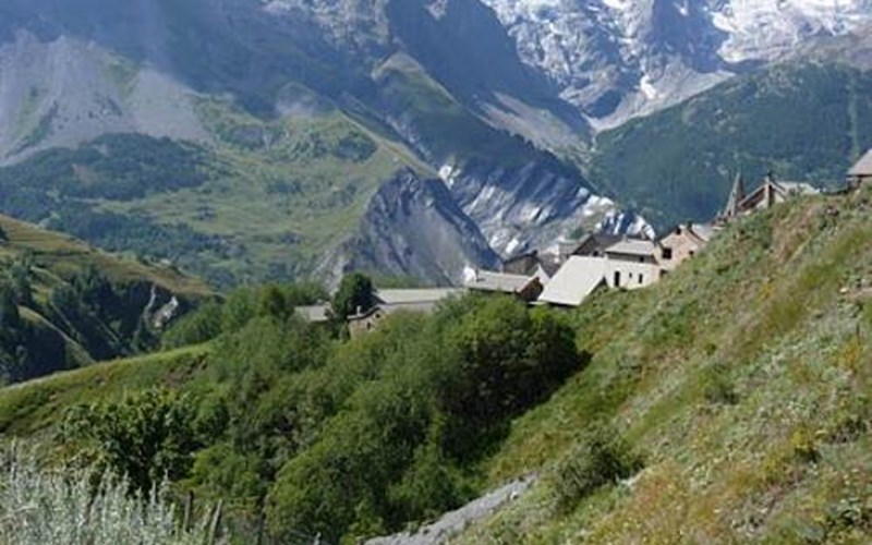 Gîtes de France N°11136 (Le Pontet) Location Gîtes de France N°11136 (Le Pontet) à VILLAR D ARENE