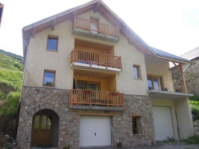 Gîtes de France N°11362 (Les Capucines) LA GRAVE