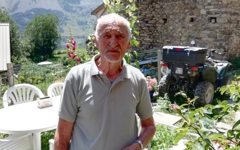 Gîtes de France N°11373 (Le Souraillou) Location Gîtes de France N°11373 (Le Souraillou) à LA GRAVE