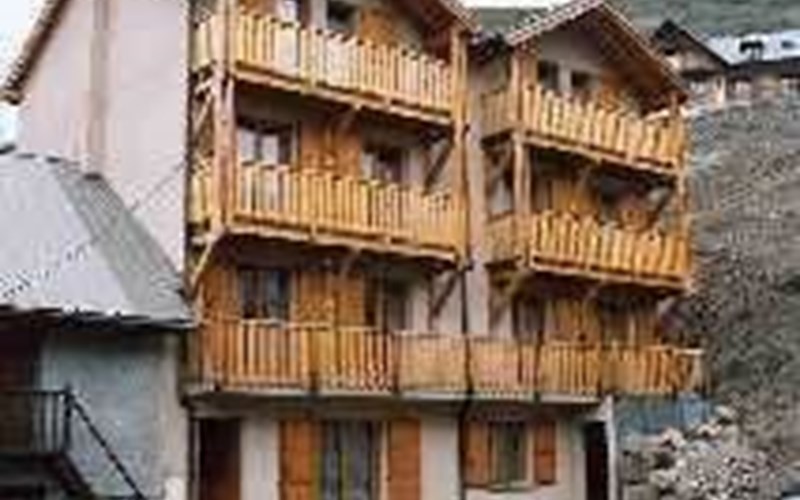 Gîtes de France N°11380 (La Basse 2) Location Gîtes de France N°11380 (La Basse 2) à LA GRAVE
