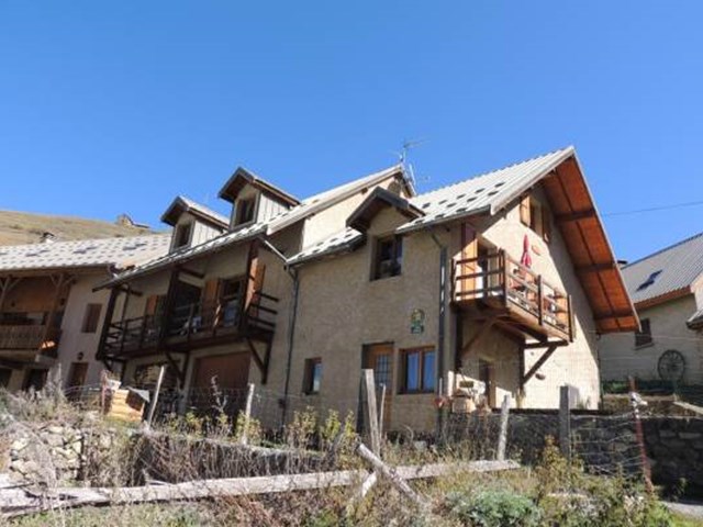 Gîtes de France N°11383 (Perce-neige) LA GRAVE