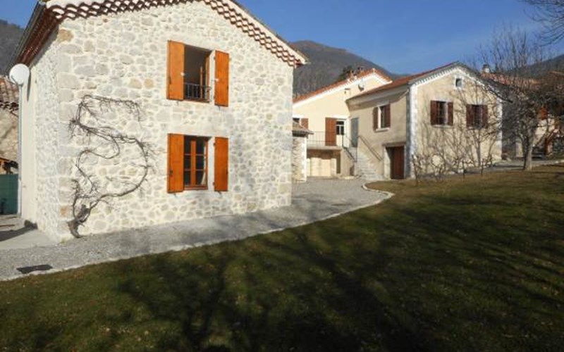 Gîtes de France N°1144 (Chez Michèle Côté vigne) Location Gîtes de France N°1144 (Chez Michèle Côté vigne) à LA BEAUME