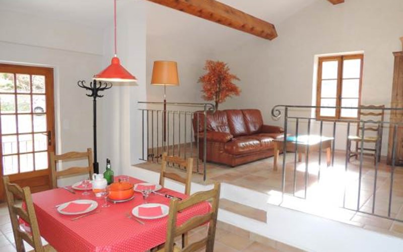 Gîtes de France N°1144 (Chez Michèle Côté vigne) Location Gîtes de France N°1144 (Chez Michèle Côté vigne) à LA BEAUME