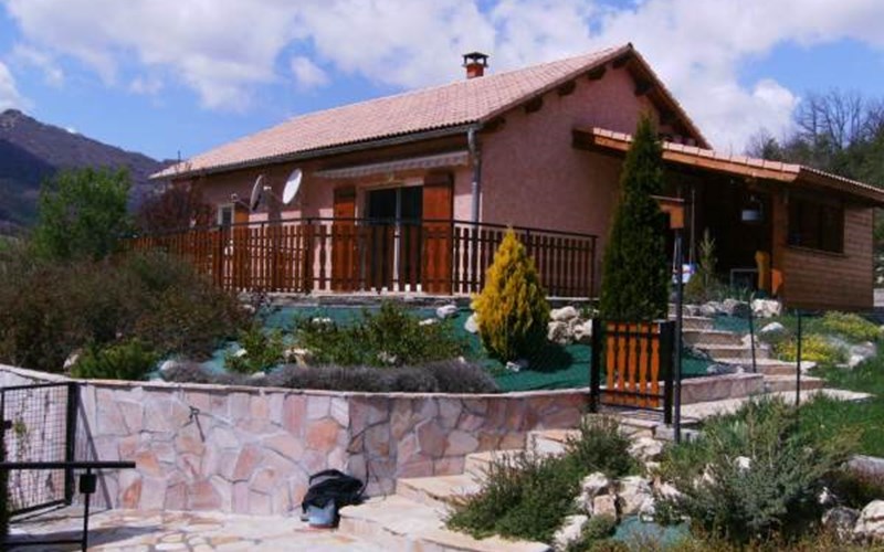 Gîtes de France N°1181 (Le Paradis du Cerf) Location Gîtes de France N°1181 (Le Paradis du Cerf) à ST JULIEN EN BEAUCHENE