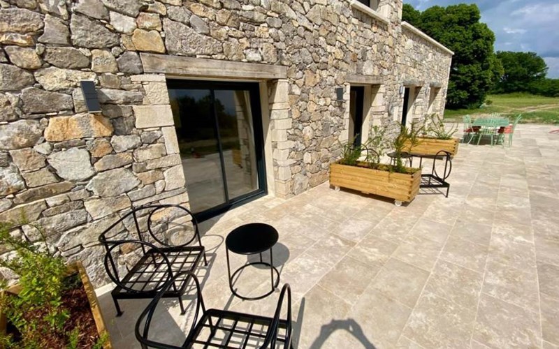 Gîtes de France N°1386 (Gîte Jubi) Location Gîtes de France N°1386 (Gîte Jubi) à LARAGNE MONTEGLIN