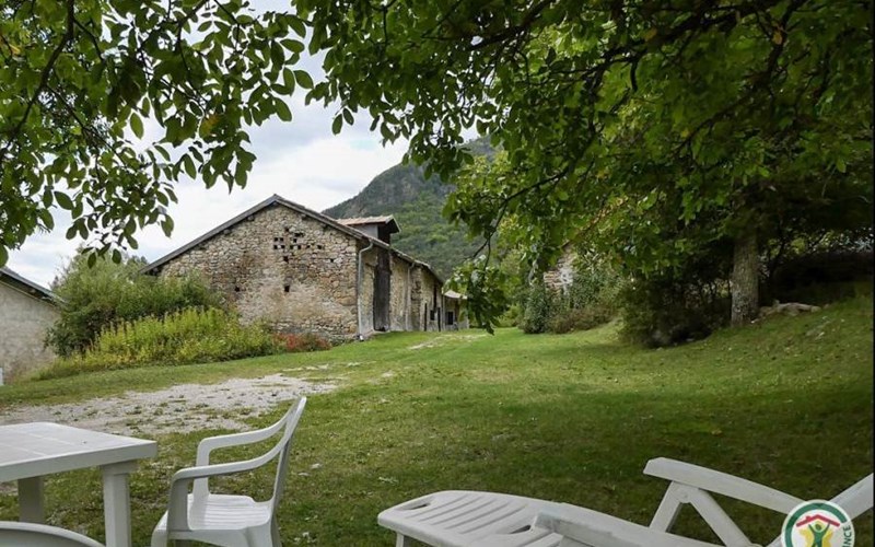 Gîtes de France N°1802 (Les Gentianes) Location Gîtes de France N°1802 (Les Gentianes) à VEYNES