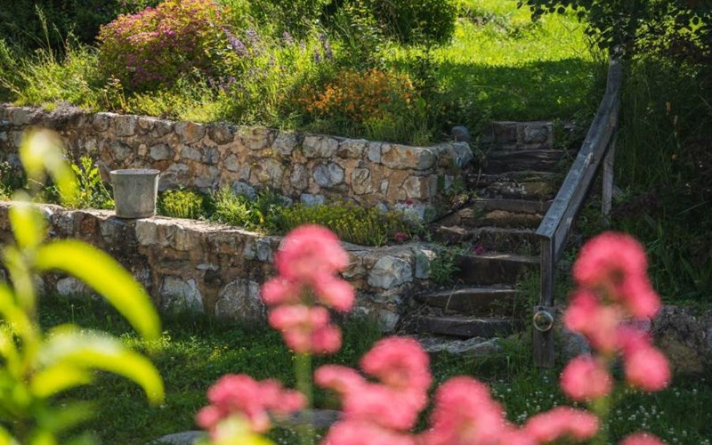 Gîtes de France N°2156 (La Dormance - Côté jardin) Location Gîtes de France N°2156 (La Dormance - Côté jardin) à LA ROCHE DES ARNAUDS