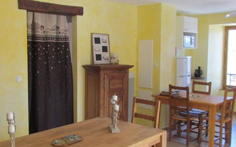 Gîtes de France N°2212 (Les Izoards) Location Gîtes de France N°2212 (Les Izoards) à MANTEYER