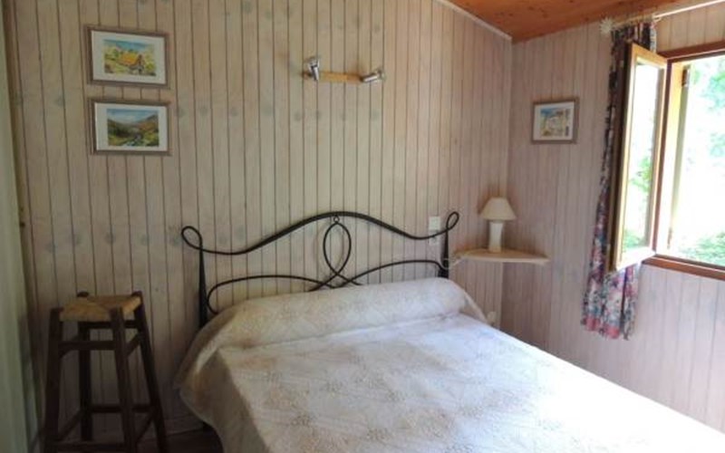 Gîtes de France N°2753 (Gîte des Cerisiers) Location Gîtes de France N°2753 (Gîte des Cerisiers) à ROCHEBRUNE