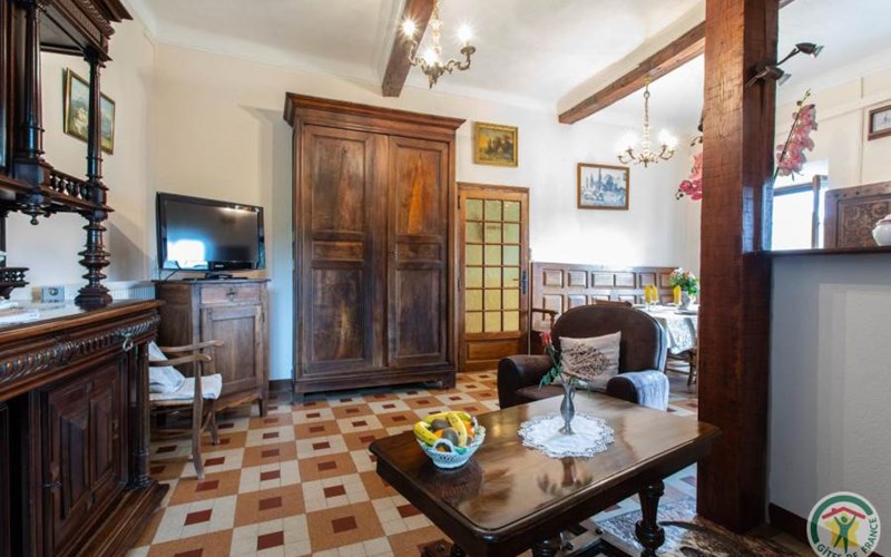 Gîtes de France N°2781 (Le Château de Rousset 1) Location Gîtes de France N°2781 (Le Château de Rousset 1) à ROUSSET