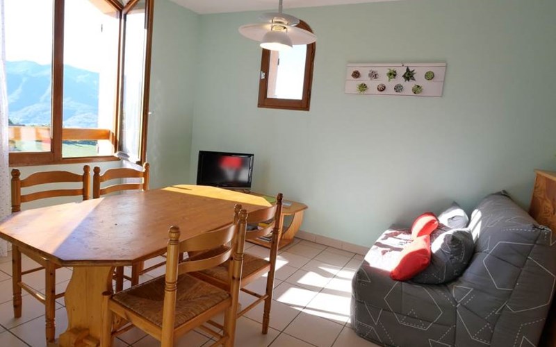 Gîtes de France N°2914 (Gîte communal de Lardier et Valença) Location Gîtes de France N°2914 (Gîte communal de Lardier et Valença) à LARDIER ET VALENCA