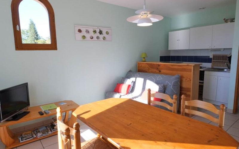 Gîtes de France N°2914 (Gîte communal de Lardier et Valença) Location Gîtes de France N°2914 (Gîte communal de Lardier et Valença) à LARDIER ET VALENCA