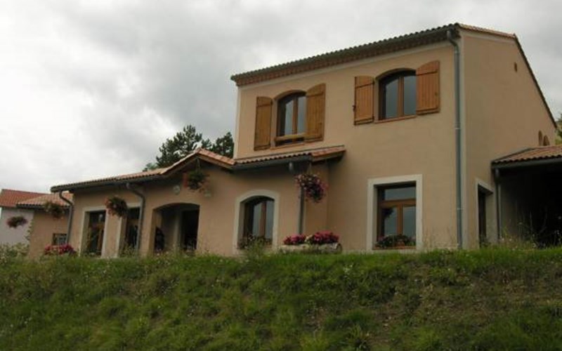 Gîtes de France N°2914 (Gîte communal de Lardier et Valença) Location Gîtes de France N°2914 (Gîte communal de Lardier et Valença) à LARDIER ET VALENCA