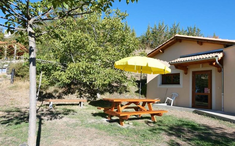 Gîtes de France N°2914 (Gîte communal de Lardier et Valença) Location Gîtes de France N°2914 (Gîte communal de Lardier et Valença) à LARDIER ET VALENCA