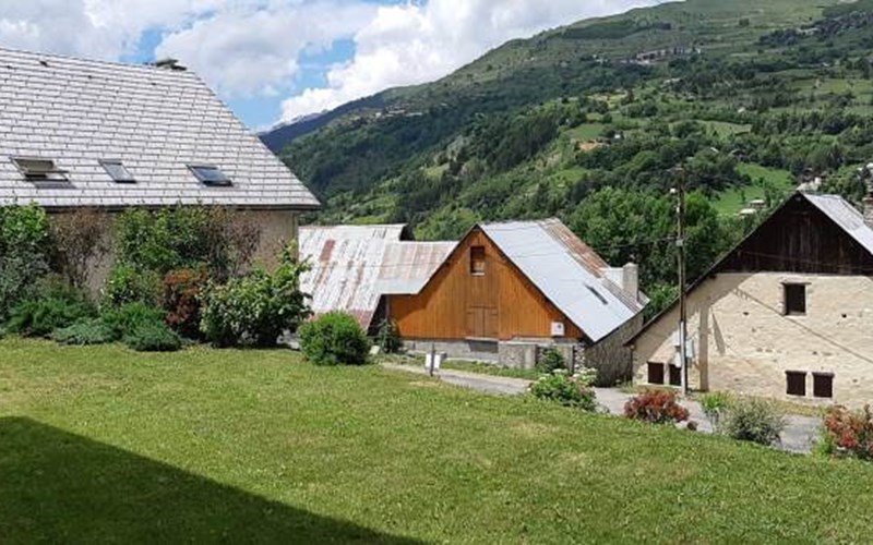 Gîtes de France N°5045 (Chalet du Riou) Location Gîtes de France N°5045 (Chalet du Riou) à ORCIERES