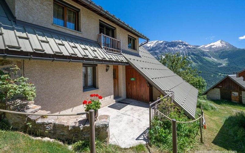 Gîtes de France N°5085 (Chalet La Forestière - La Miane) Location Gîtes de France N°5085 (Chalet La Forestière - La Miane) à ORCIERES