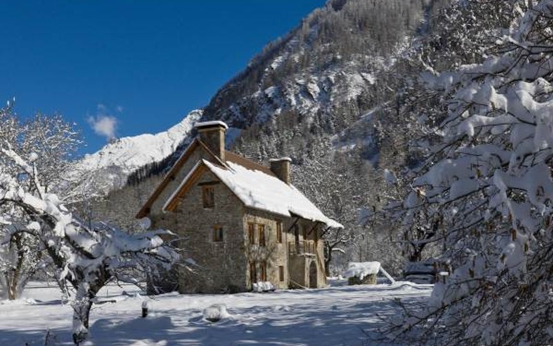Gîtes de France N°5112 (Le Passage des Sarrasins) Location Gîtes de France N°5112 (Le Passage des Sarrasins) à CHAMPOLEON