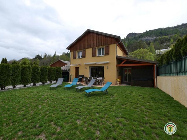 Gîtes de France N°5248 (Chalet Mija) ST JEAN ST NICOLAS