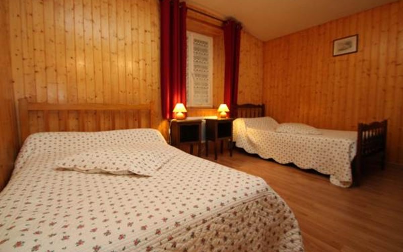 Gîtes de France N°5406 (Pré La Combe 2) Location Gîtes de France N°5406 (Pré La Combe 2) à CHABOTTES