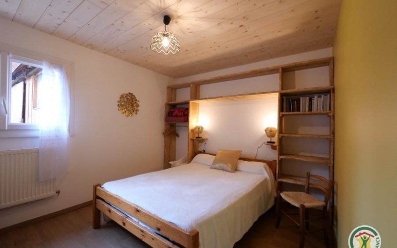 Gîtes de France N°5439 (Le Pic de Gleize) Location Gîtes de France N°5439 (Le Pic de Gleize) à CHABOTTES