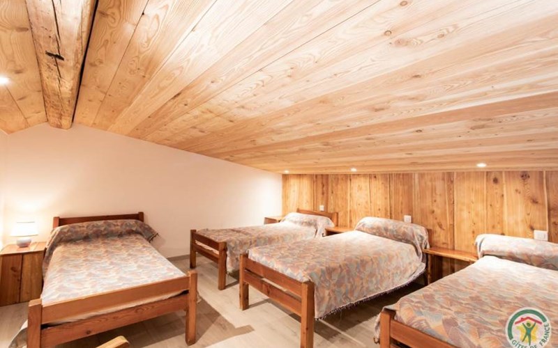 Gîtes de France N°5444 (Le Puy de Manse) Location Gîtes de France N°5444 (Le Puy de Manse) à CHABOTTES