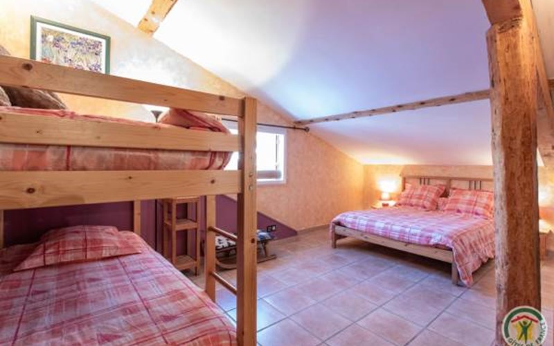 Gîtes de France N°5674 (Chez Rose) Location Gîtes de France N°5674 (Chez Rose) à ST JULIEN EN CHAMPSAUR