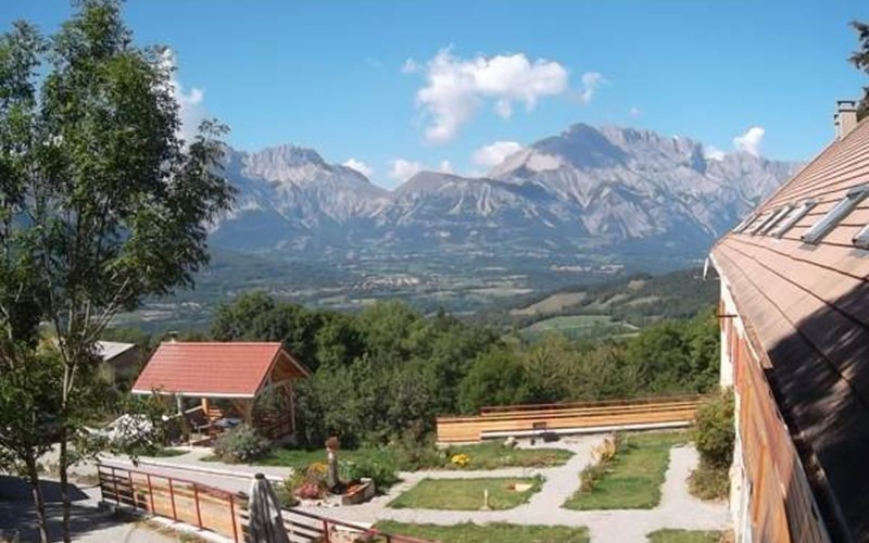 Gîtes de France N°5745 (Les Barbeyroux) Location Gîtes de France N°5745 (Les Barbeyroux) à ST BONNET EN CHAMPSAUR