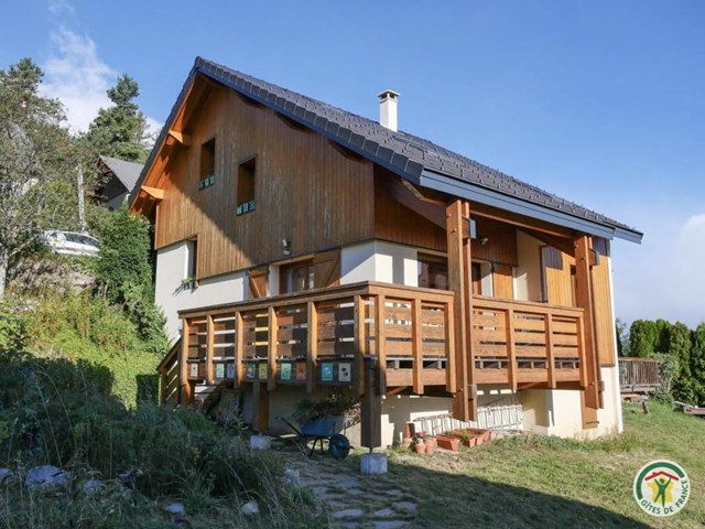 Gîtes de France N°5807 (Chalet Plein Vert) LAYE