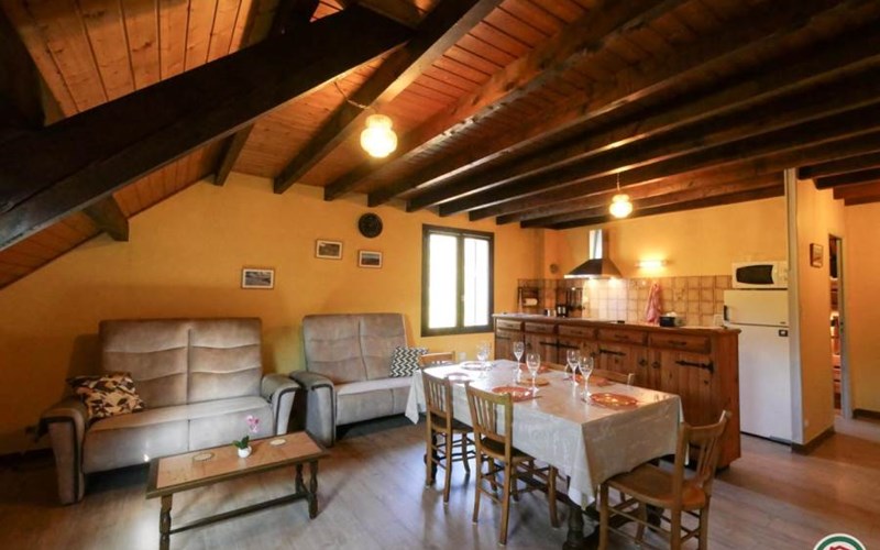 Gîtes de France N°5840 Location Gîtes de France N°5840 à ST LAURENT DU CROS