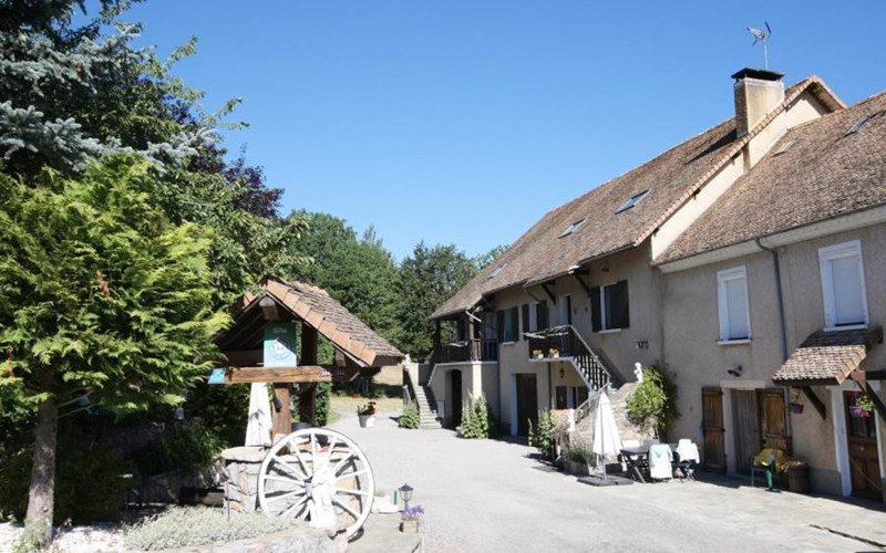 Gîtes de France N°5840 Location Gîtes de France N°5840 à ST LAURENT DU CROS