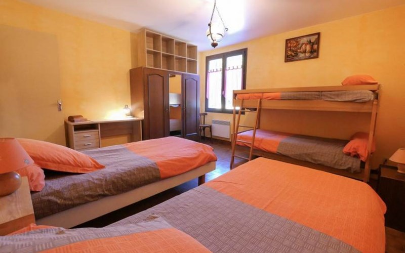 Gîtes de France N°5841 Location Gîtes de France N°5841 à ST LAURENT DU CROS