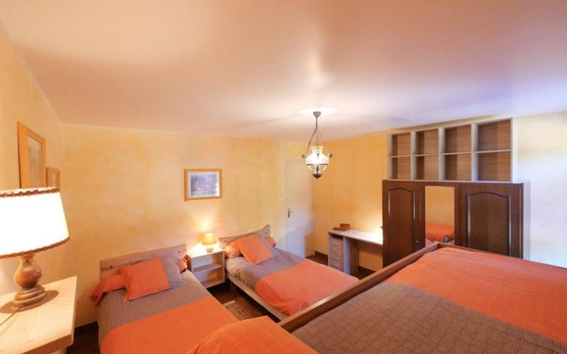 Gîtes de France N°5841 Location Gîtes de France N°5841 à ST LAURENT DU CROS