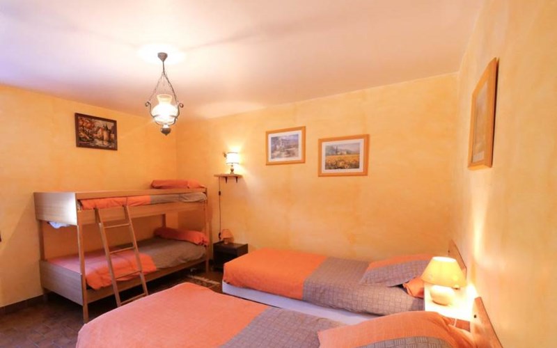 Gîtes de France N°5841 Location Gîtes de France N°5841 à ST LAURENT DU CROS