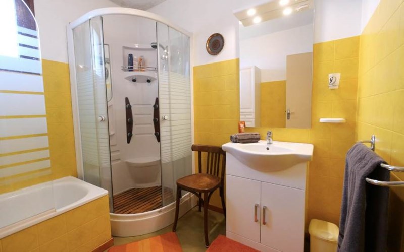 Gîtes de France N°5841 Location Gîtes de France N°5841 à ST LAURENT DU CROS