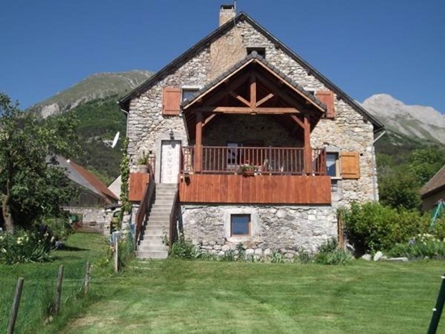 Gîtes de France N°5961 (A la Ferme des Fleurs) LE NOYER