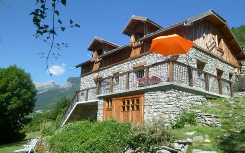 Gîtes de France N°6293 (Le Serre d'Amélie) Location Gîtes de France N°6293 (Le Serre d'Amélie) à CHATEAUROUX LES ALPES