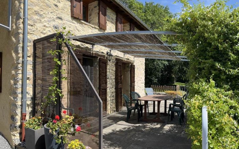 Gîtes de France N°6415 (Le Jardin) Location Gîtes de France N°6415 (Le Jardin) à EMBRUN