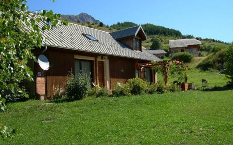 Gîtes de France N°6527 (Le Cabanon) Location Gîtes de France N°6527 (Le Cabanon) à LES ORRES