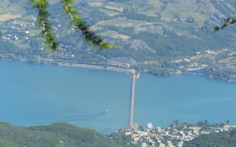 Gîtes de France N°6558 (La Rase) Location Gîtes de France N°6558 (La Rase) à LES ORRES