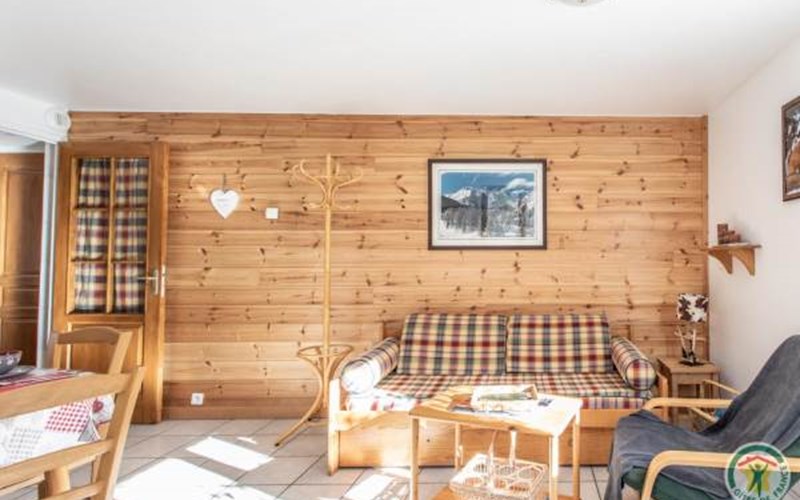 Gîtes de France N°6558 (La Rase) Location Gîtes de France N°6558 (La Rase) à LES ORRES