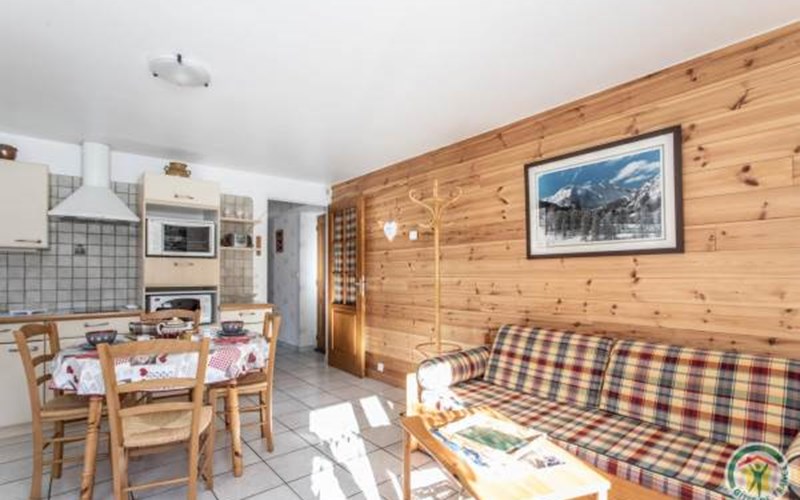 Gîtes de France N°6558 (La Rase) Location Gîtes de France N°6558 (La Rase) à LES ORRES