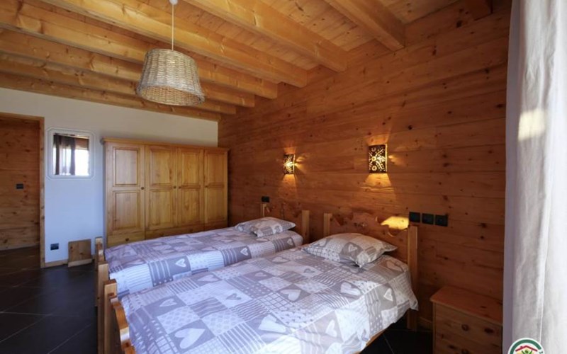 Gîtes de France N°6732 (Chalet Clanojo) Location Gîtes de France N°6732 (Chalet Clanojo) à REALLON