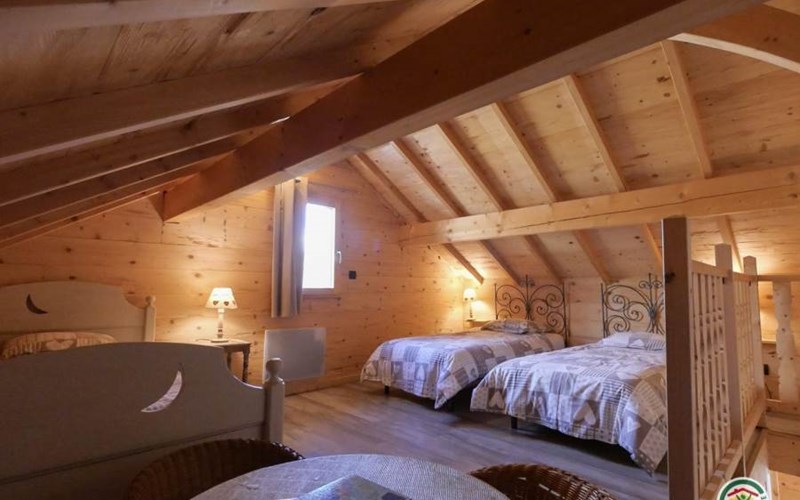 Gîtes de France N°6732 (Chalet Clanojo) Location Gîtes de France N°6732 (Chalet Clanojo) à REALLON